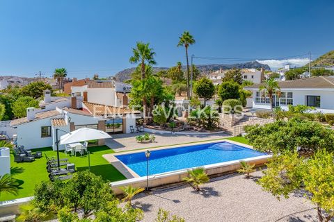 Villa i Calpe, Alicante, Calpe - € 1.650.000 | Ref: W-02DFO6 - foto 2